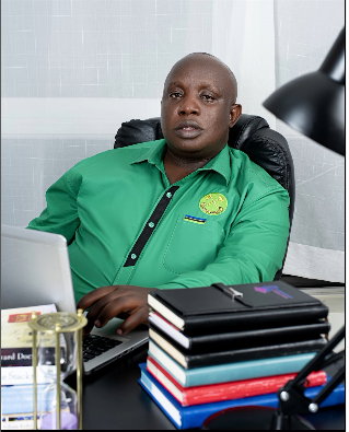 CassyPool Praises President Samia Hassan, Credits Her For Tanzania’s Booming Economy CassyPool Praises President Samia Hassan, Credits Her For Tanzania's Booming Economy. Popular Kenyan social media comentator CassyPool pictured in CCM colors. Picture/Instagram