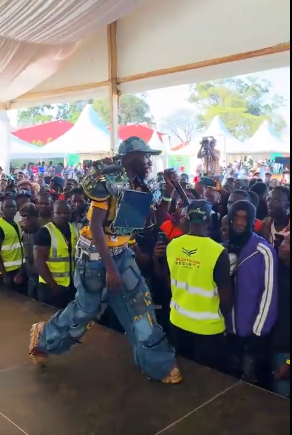 Stevo Simple Boy Heavily Criticized For Outlandish Dressing. Stevo Simple performs on stage. Picture/Courtesy